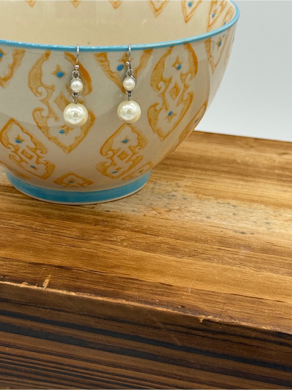 Faux Pearl Drop Dangle Earrings - White and Silvertone